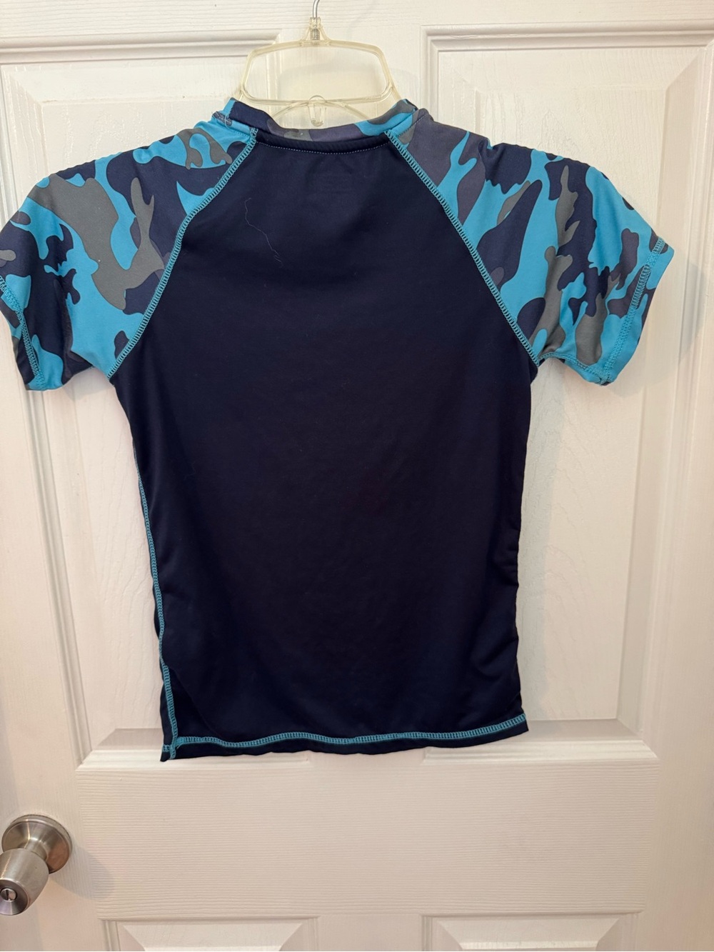 32 Degrees Cool Kids Active Tee Camo
Trim Tech Shirt Size S 7/8. EUC - Picture 2 of 7